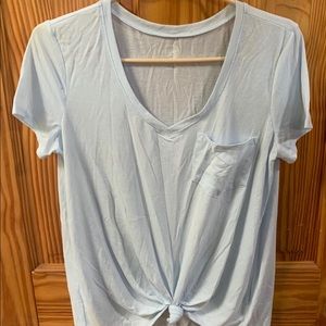 SO t-shirt light blue knot in the front size XS ❤️
